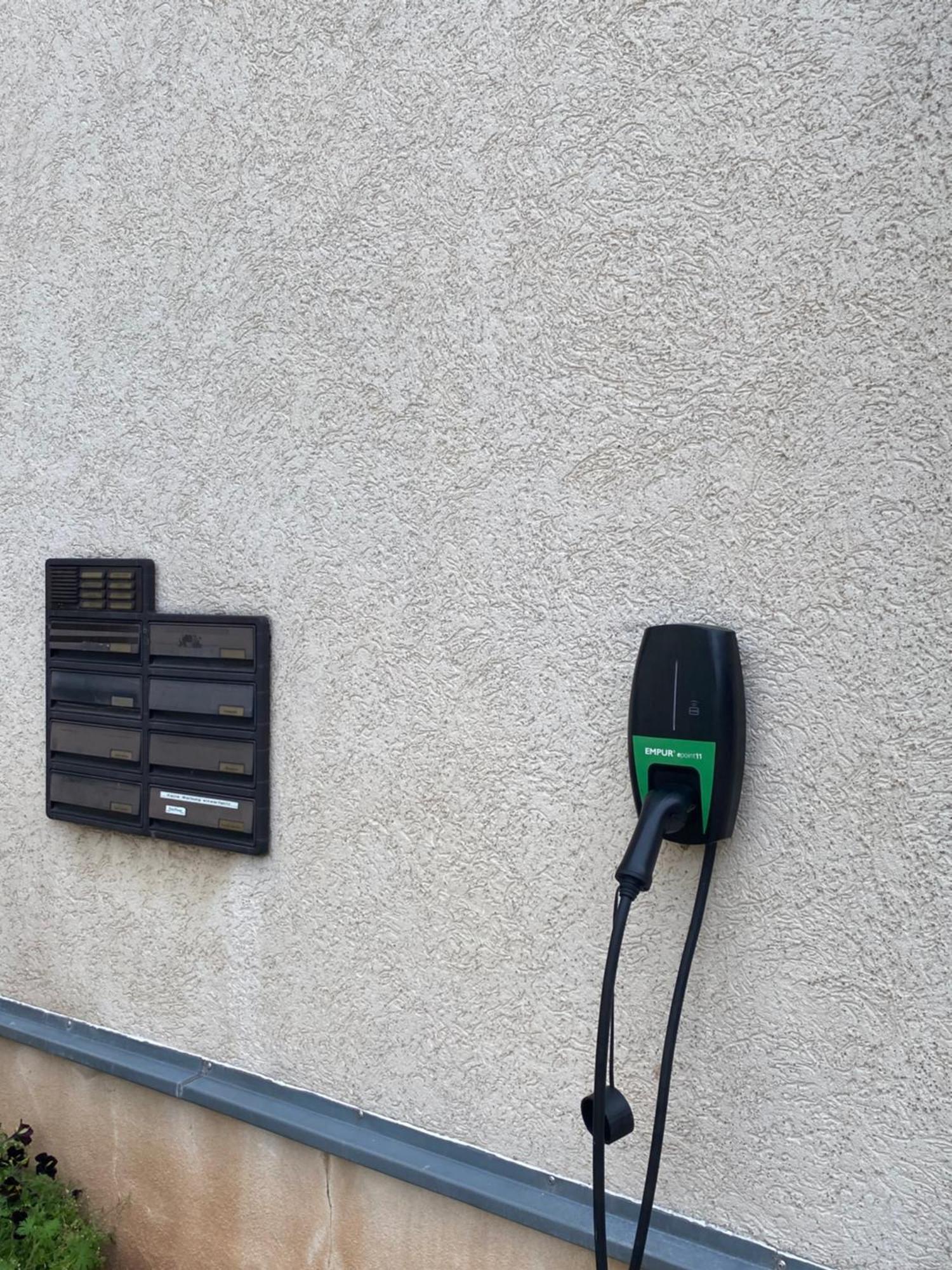 Geraeumige Im Gruenen Apartment *